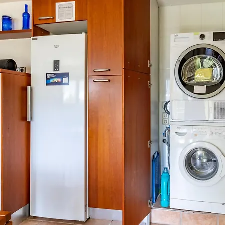 Σαλέ Ca La Iaia Casa Con Piscina Y Jardin Χιρόνα