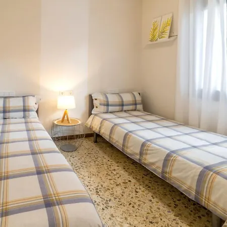 Ca La Iaia Casa Con Piscina Y Jardin Chalet