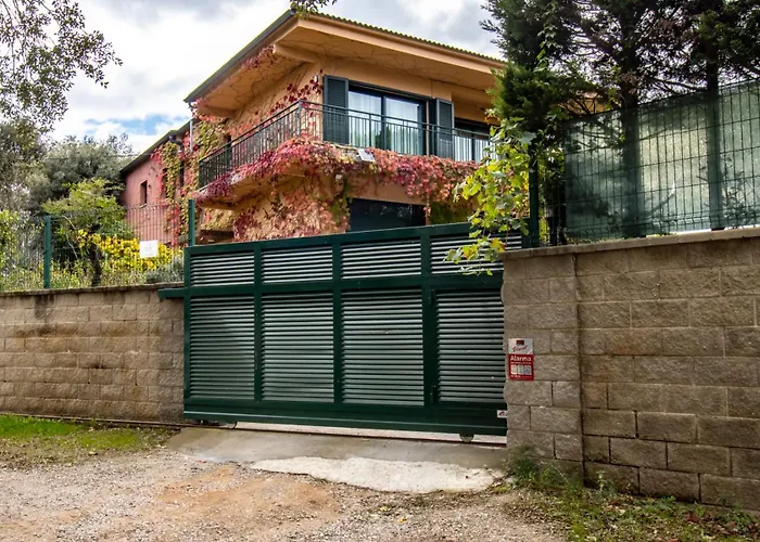 Ca La Iaia - Casa Con Piscina Y Jardin Girona