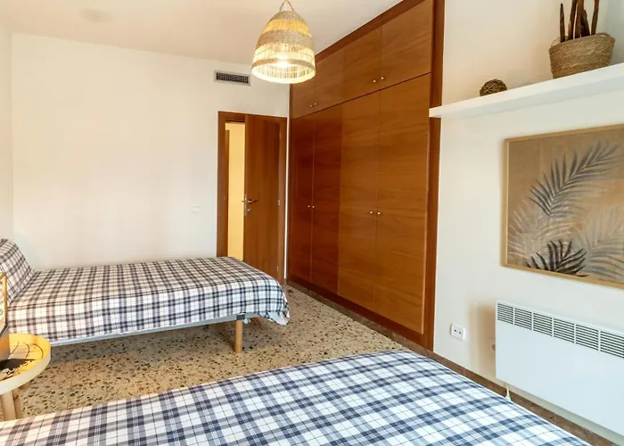 Ca La Iaia - Casa Con Piscina Y Jardin * Girona